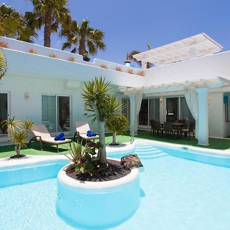 Villa 82 Corralejo Exterior photo